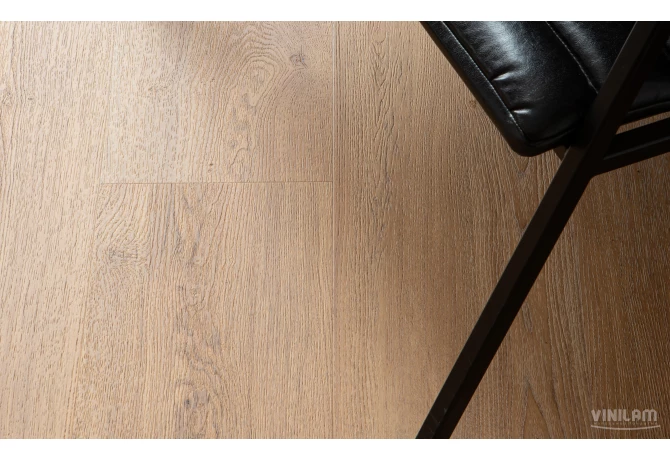 Кварц-винил Дуб Гранада (1227*232*2,5 мм) — купить в Волжском