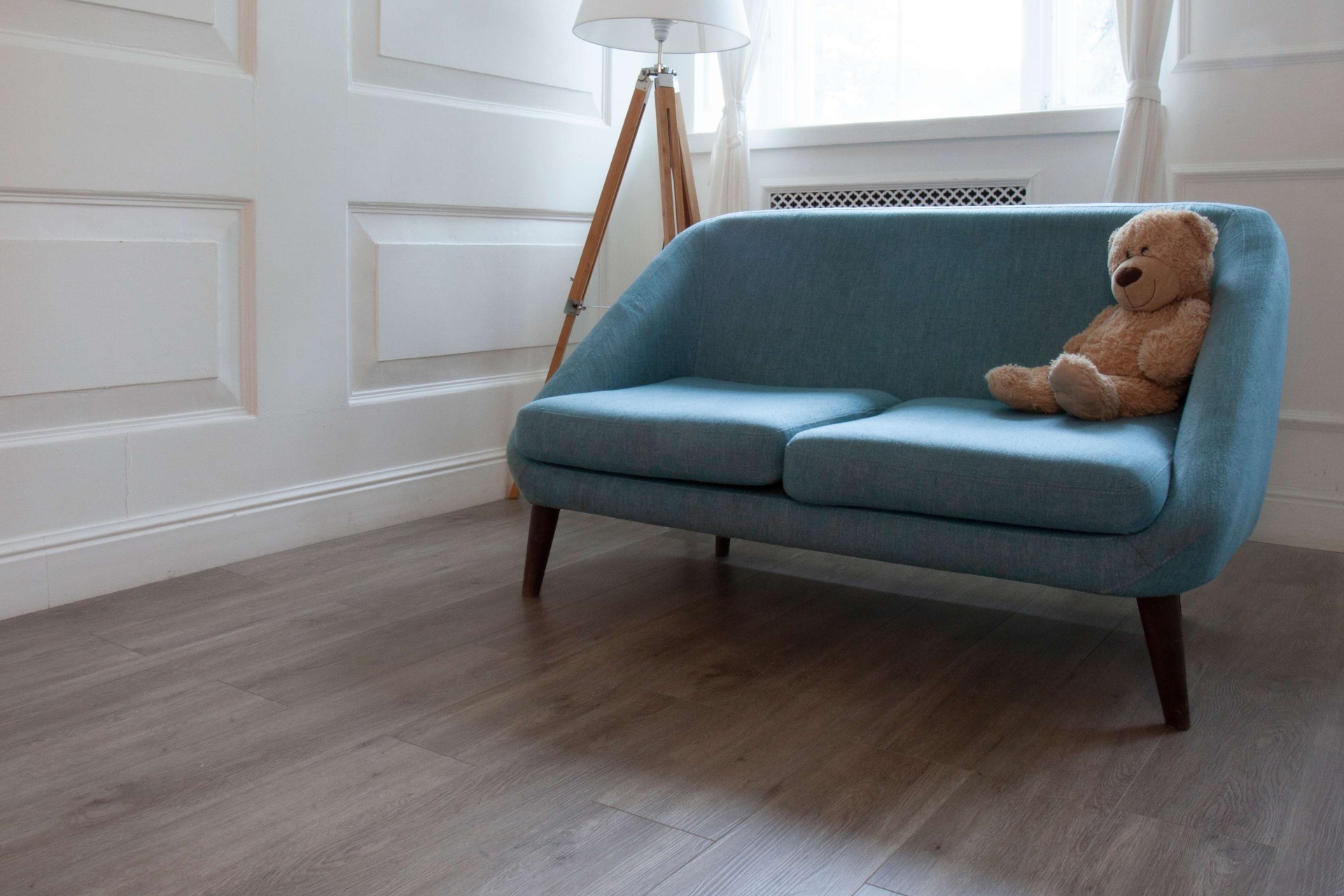 SPC ламинат «Damy Floor» Дуб Горный (1220*180*4 мм) — купить в Волжском